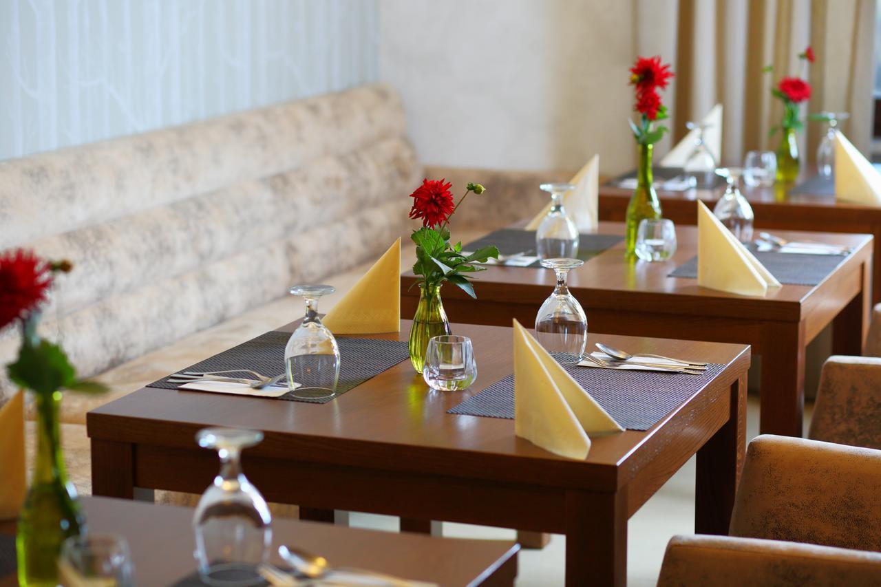Inter Hotel Ostroleka  Εξωτερικό φωτογραφία