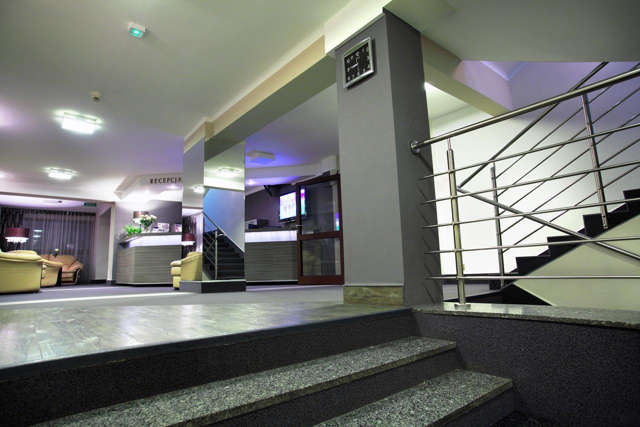 Inter Hotel Ostroleka  Εξωτερικό φωτογραφία